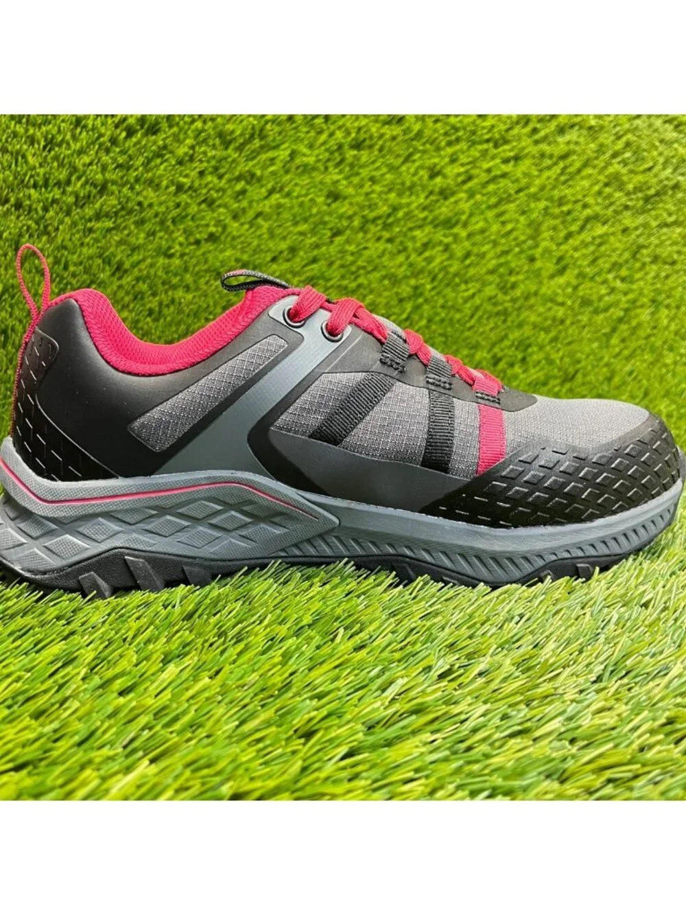 Avenger Aero Trail Womens Size 8D Gray Pink Composite Safety Toe Work Shoes